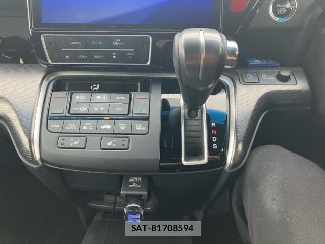 Honda STEP WGN 2019-03 7903448-15