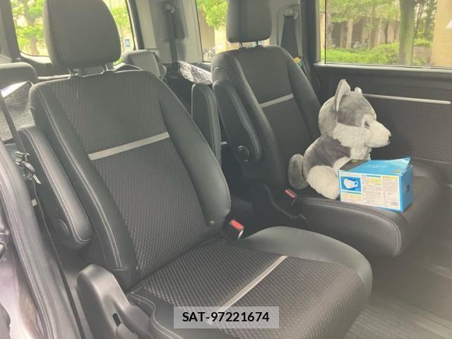 Honda STEP WGN 2017-02 7903449-10