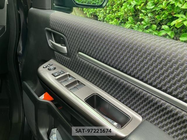 Honda STEP WGN 2017-02 7903449-13