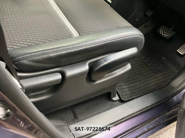 Honda STEP WGN 2017-02 7903449-16
