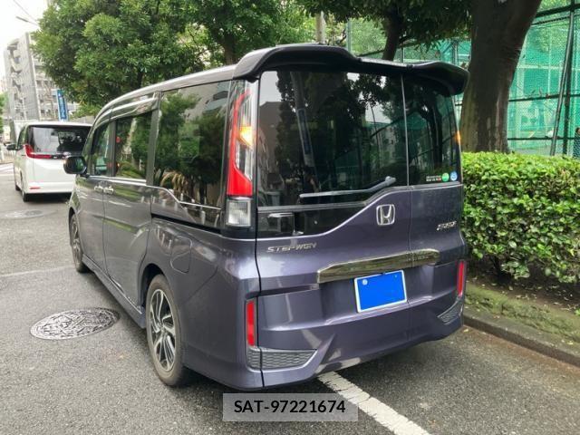 Honda STEP WGN 2017-02 7903449-2
