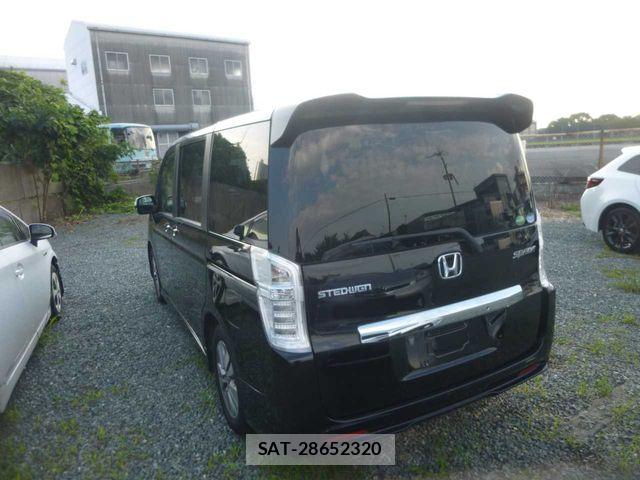 Honda STEP WGN 2013-02 7963890-2