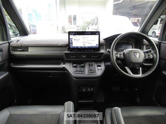 Honda STEP WGN 2024-09 7963896-29