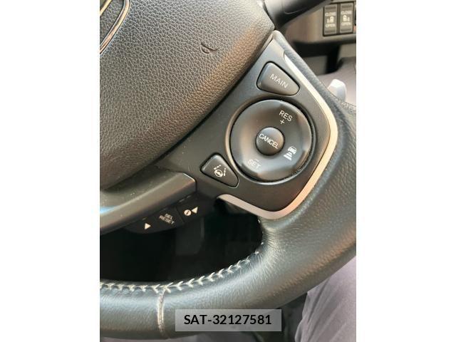 Honda STEP WGN 2022-01 7963895-20