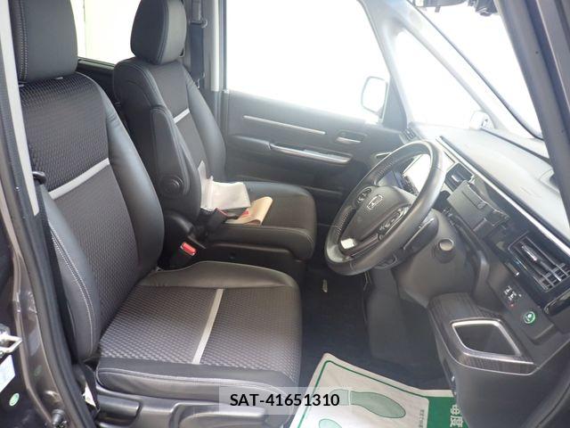 Honda STEP WGN 2015-09 7963891-20
