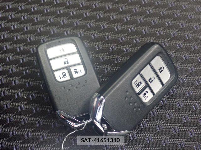 Honda STEP WGN 2015-09 7963891-27