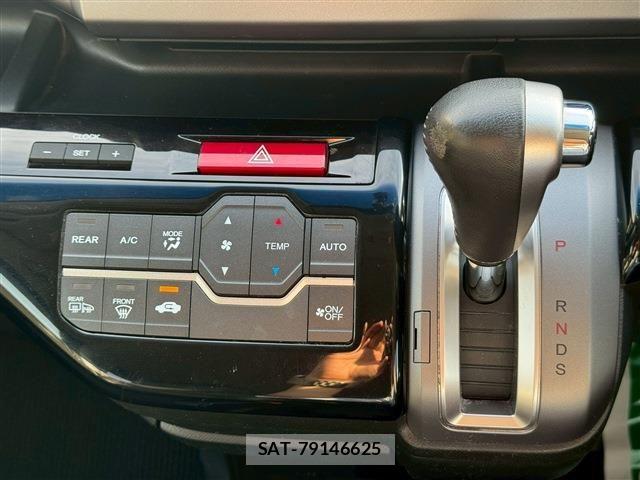 Honda STEP WGN 2013-03 7963904-25