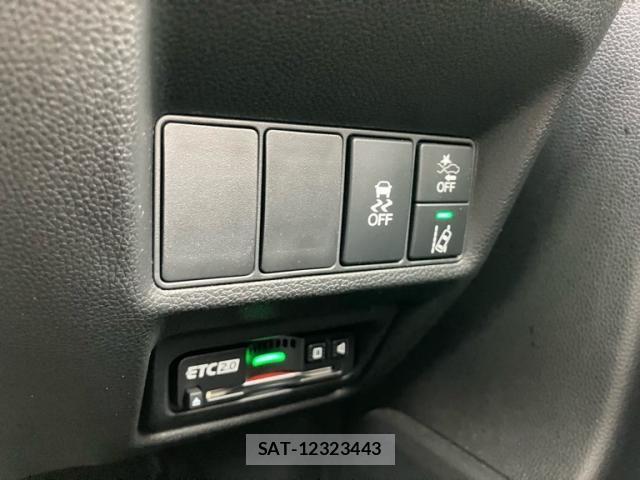 Honda STEP WGN 2021-06 7963897-20