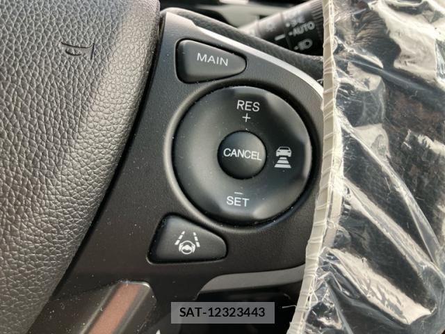 Honda STEP WGN 2021-06 7963897-22