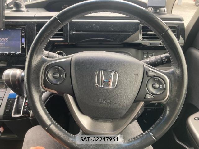 Honda STEP WGN 2016-01 7963900-14