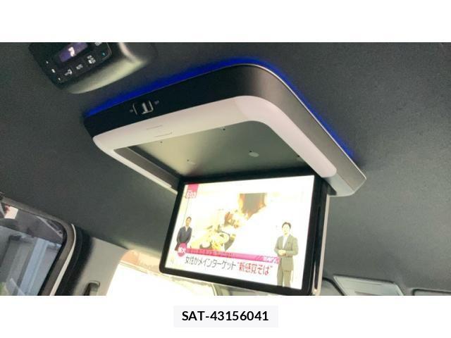 Honda STEP WGN 2023-10 7963894-21