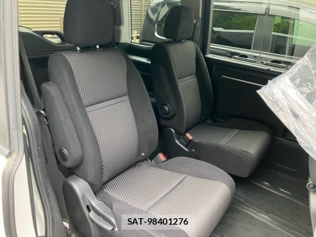 Honda STEP WGN 2017-02 7963902-12