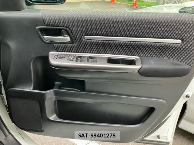 Honda STEP WGN 2017-02 7963902-18