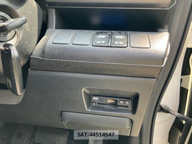 Honda STEP WGN 2010-08 7963922-19