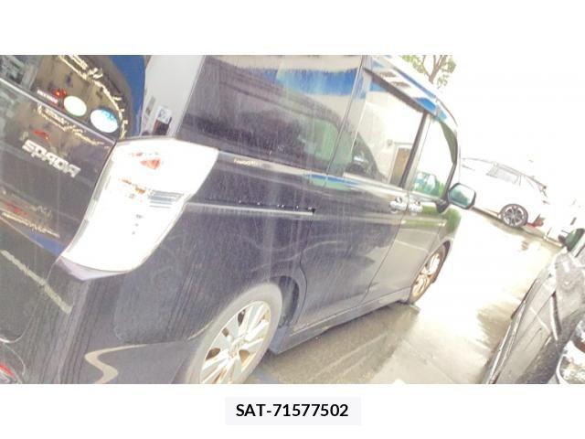 Honda STEP WGN 2012-02 7963921-2