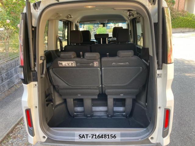 Honda STEP WGN 2018-07 7981134-5