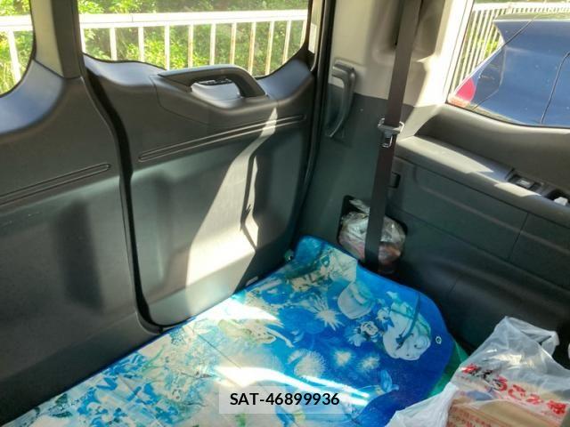 Honda STEP WGN 2018-03 7981135-12