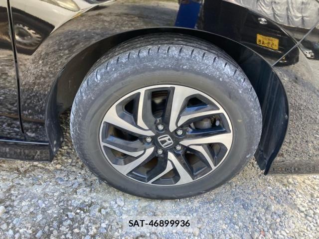 Honda STEP WGN 2018-03 7981135-3