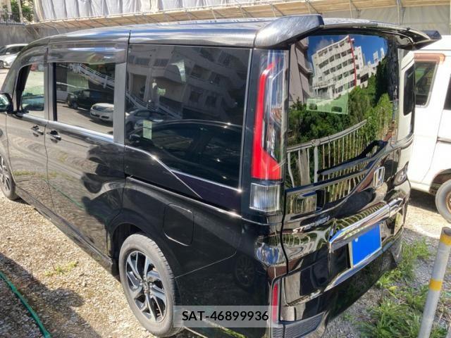 Honda STEP WGN 2018-03 7981135-6