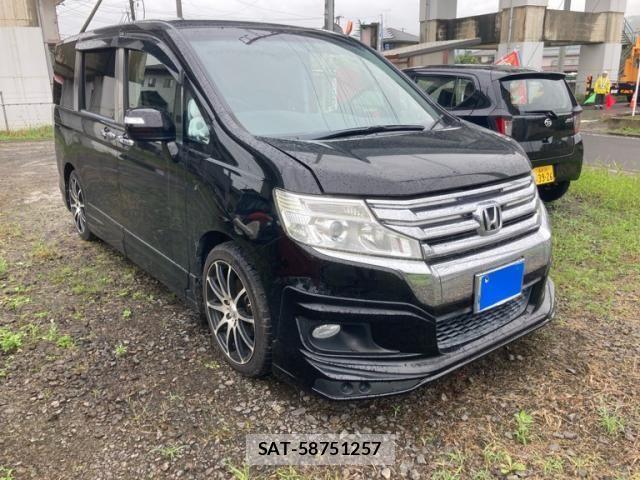 Honda STEP WGN 2012-07 7981142-3