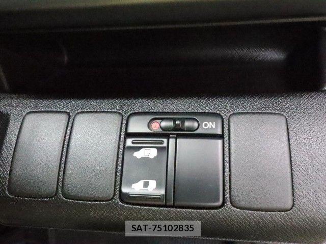 Honda STEP WGN 2011-07 7981140-18