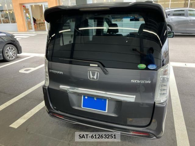 Honda STEP WGN 2014-02 7981143-5