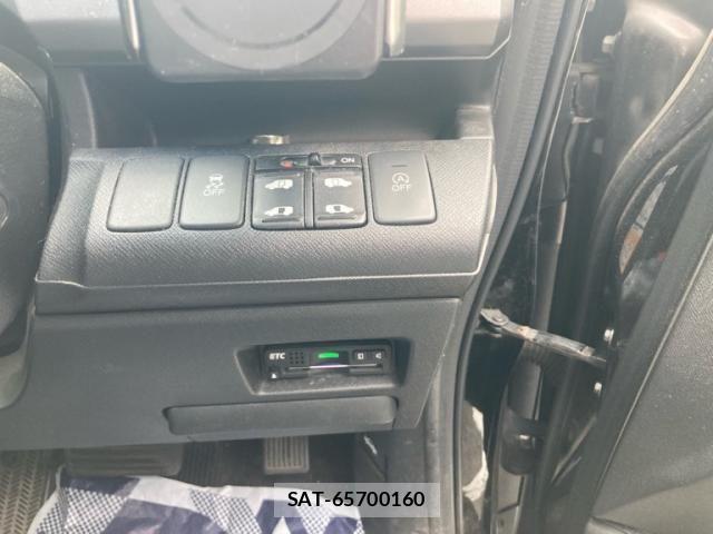 Honda STEP WGN 2013-07 7981144-12