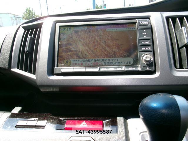 Honda STEP WGN 2013-03 7981141-13
