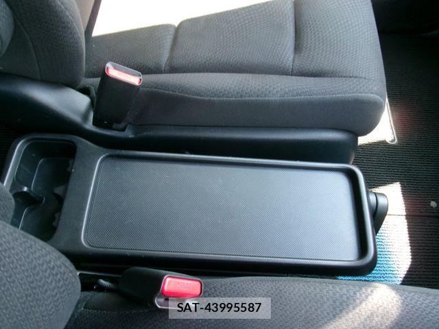 Honda STEP WGN 2013-03 7981141-15