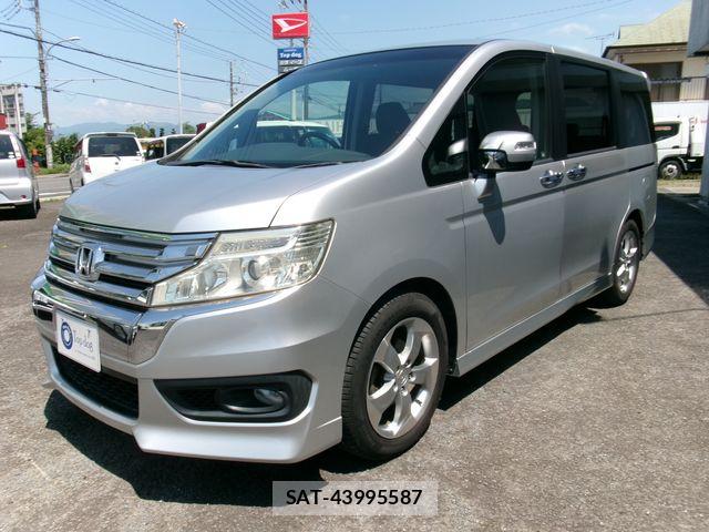 Honda STEP WGN 2013-03 7981141-1