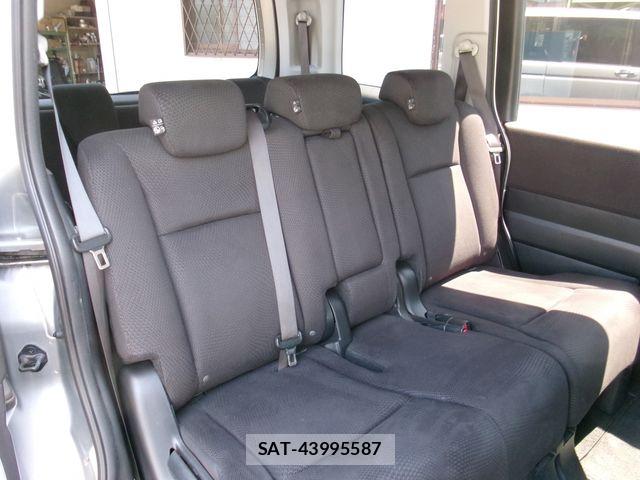 Honda STEP WGN 2013-03 7981141-19