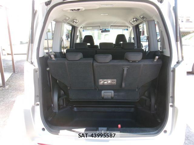 Honda STEP WGN 2013-03 7981141-23