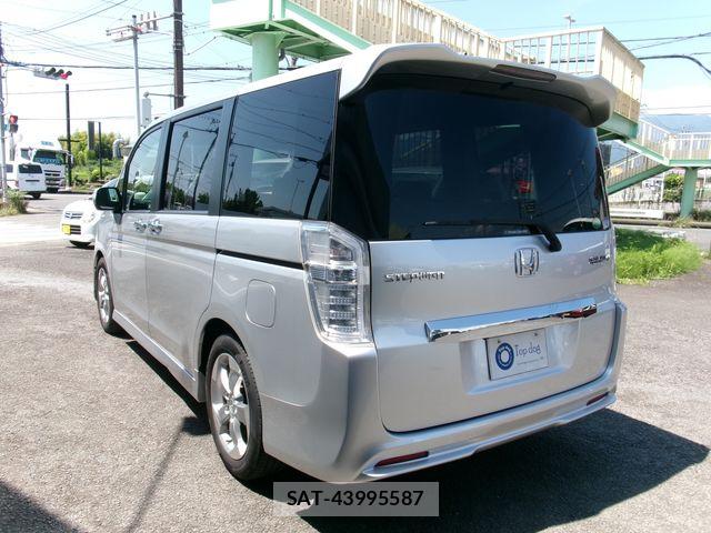 Honda STEP WGN 2013-03 7981141-5
