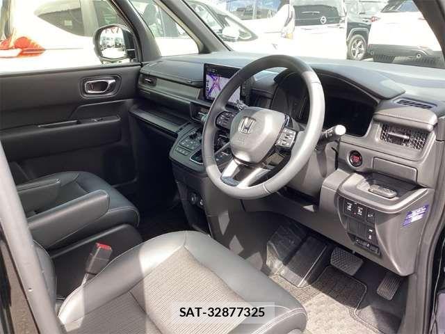 Honda STEP WGN 2025-05 7981132-16