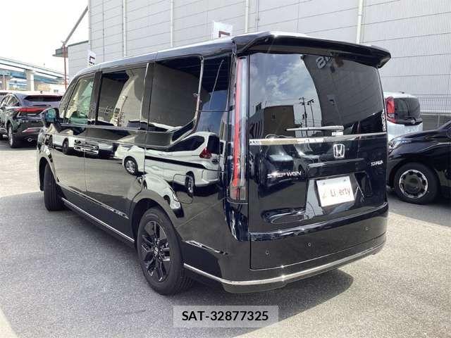 Honda STEP WGN 2025-05 7981132-7