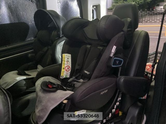 Honda STEP WGN 2019-12 7981131-8
