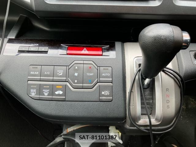 Honda STEP WGN 2009-11 8038497-17