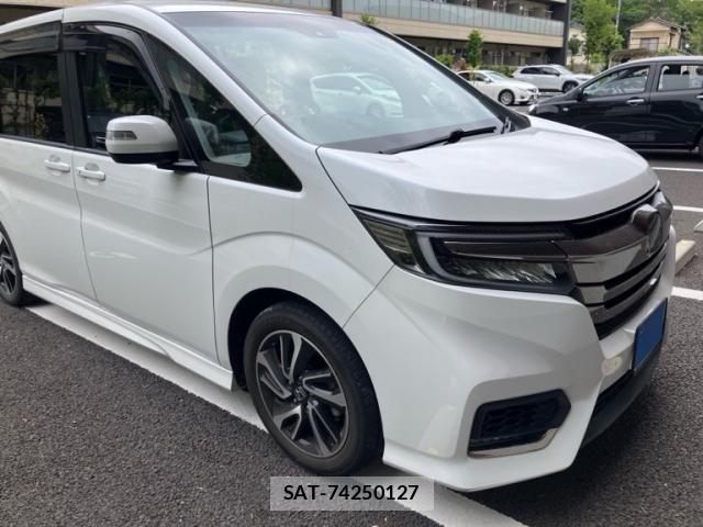 Honda STEP WGN 2021-07 8038470-0