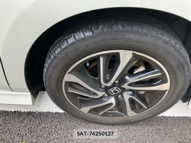 Honda STEP WGN 2021-07 8038470-8