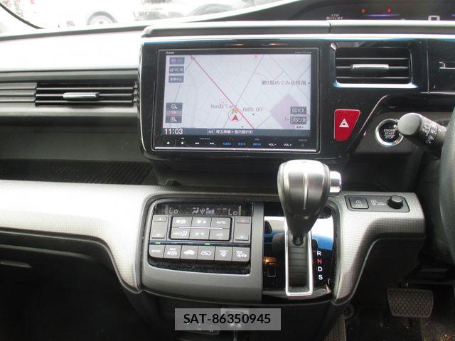 Honda STEP WGN 2017-09 8038487-12