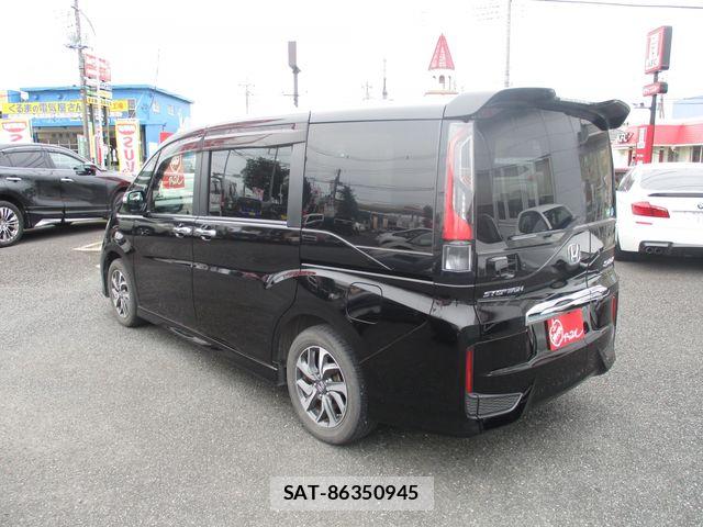 Honda STEP WGN 2017-09 8038487-5