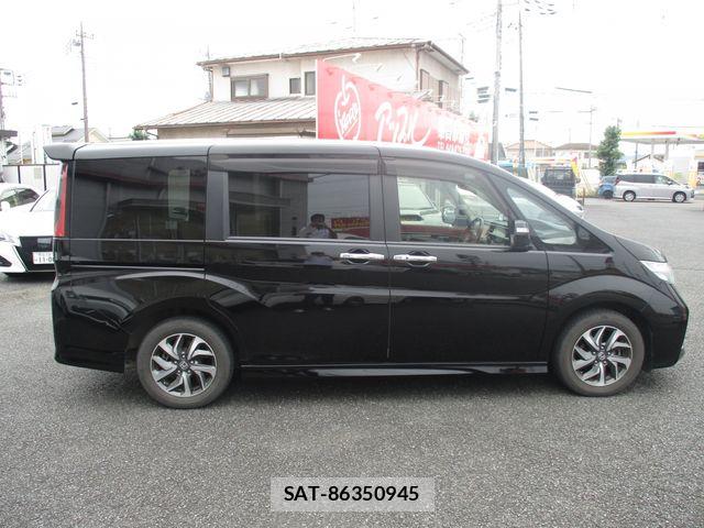 Honda STEP WGN 2017-09 8038487-8