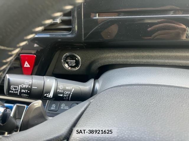 Honda STEP WGN 2015-04 8038489-17