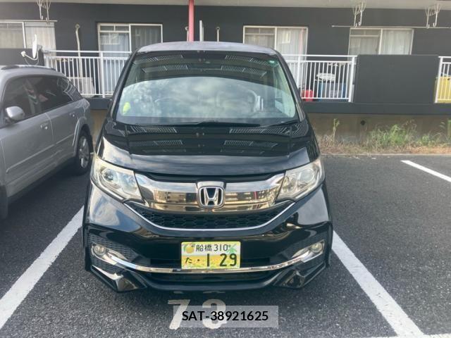 Honda STEP WGN 2015-04 8038489-1