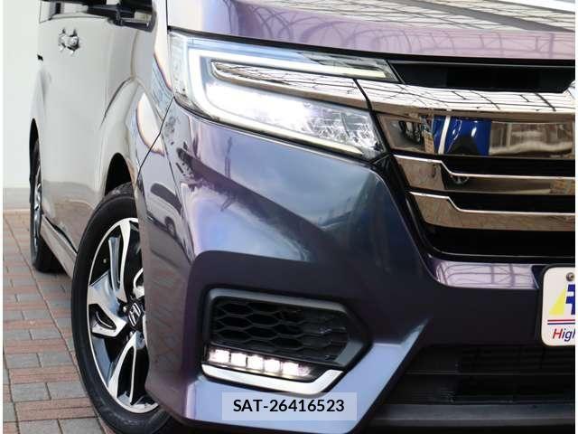 Honda STEP WGN 2017-12 8038473-13