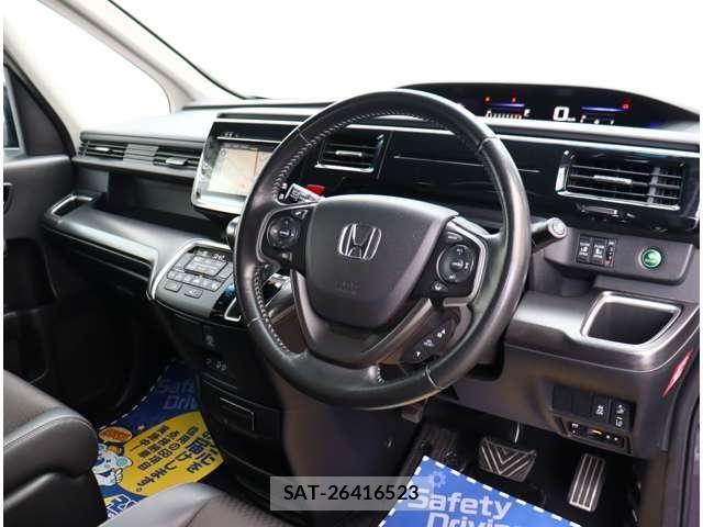 Honda STEP WGN 2017-12 8038473-18