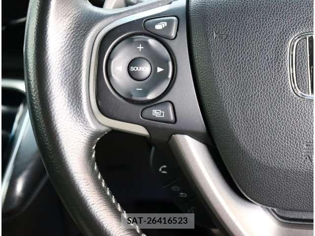 Honda STEP WGN 2017-12 8038473-21