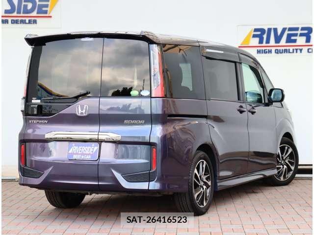 Honda STEP WGN 2017-12 8038473-2