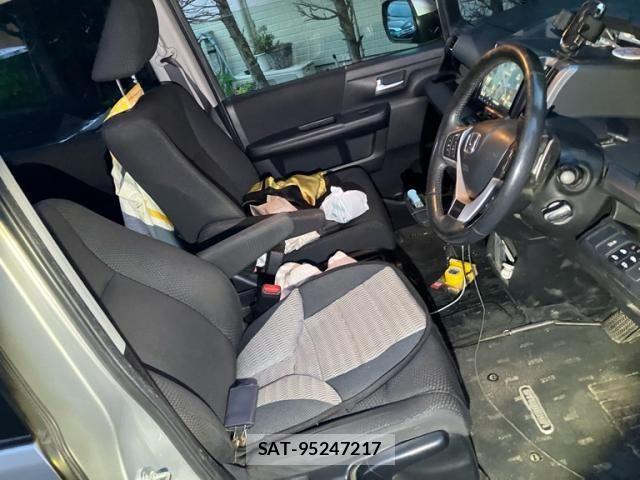 Honda STEP WGN 2013-12 8038491-11