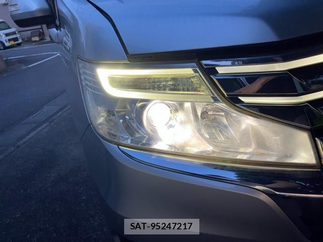 Honda STEP WGN 2013-12 8038491-3